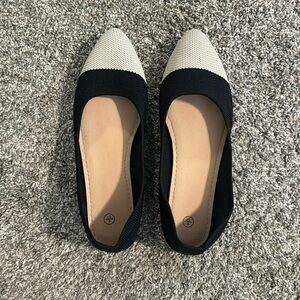 Black and cream fabric flats